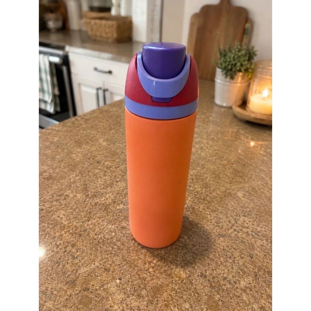 Owala FreeSip Insulated Water Bottle